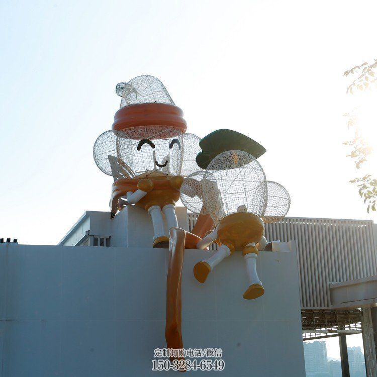 鏤空卡通雕塑服務(wù)商，美陳雕塑，鐵藝卡通雕塑訂做廠家