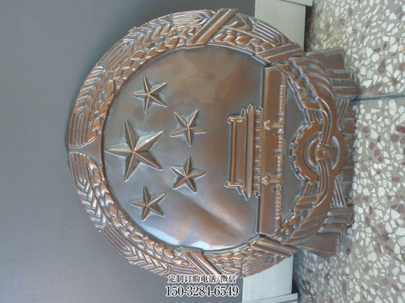 ?；盏袼?，鑄銅校園雕塑